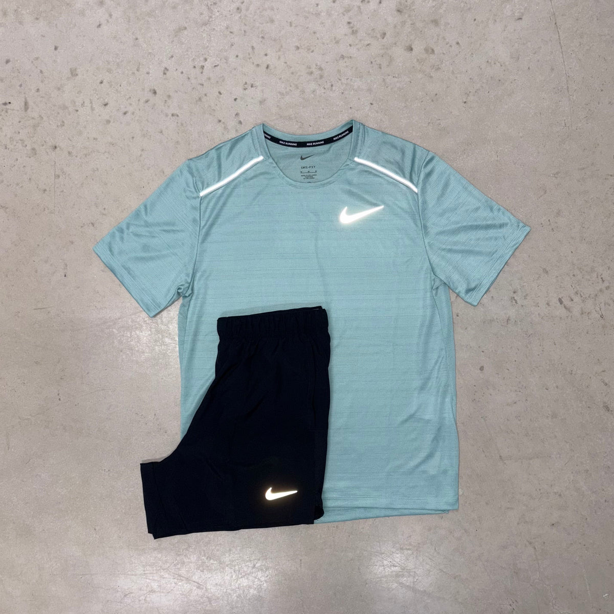 Nike Mineral Miler x Black Challenger Full Set