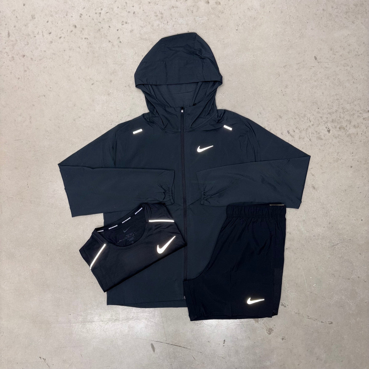 Nike Triple Black Challenger Short Bundle