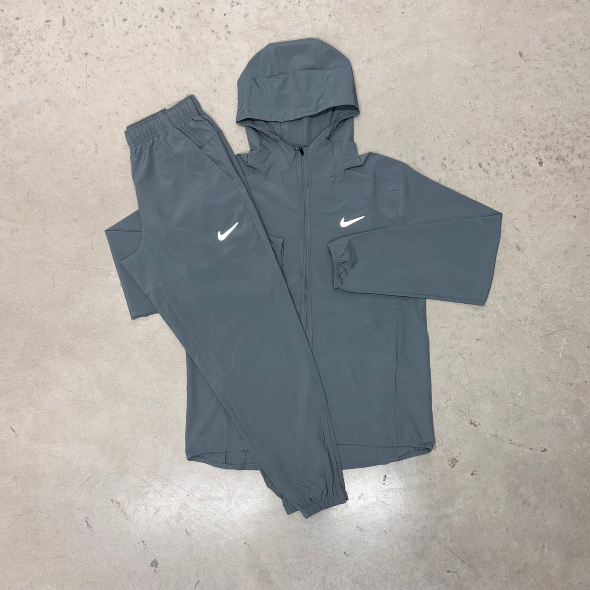 Nike Grey Form Windrunner Jacket x Form Pants Tracksuit