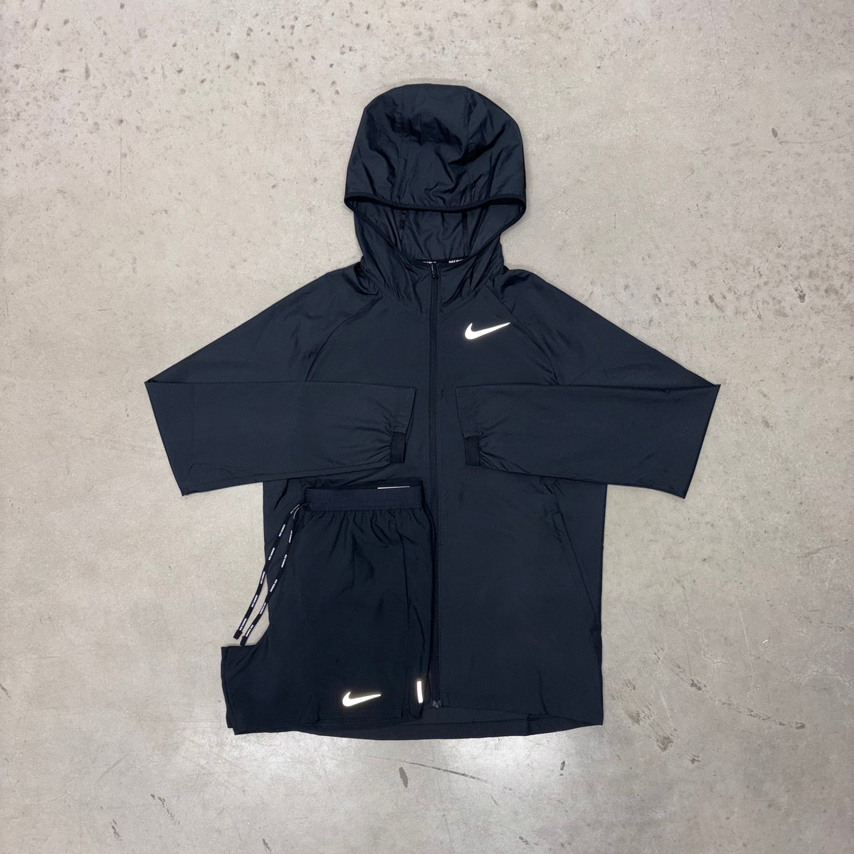 Nike Black Essential Windrunner Jacket x Flex Stride Shorts Set