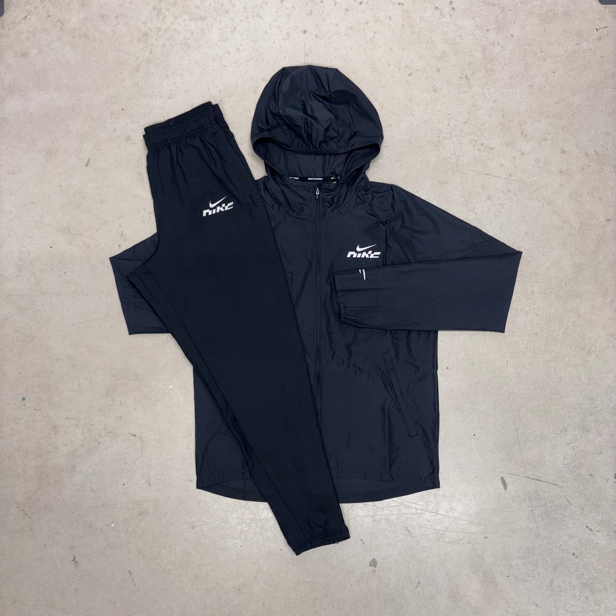 Nike Black Flash Windrunner Tracksuit