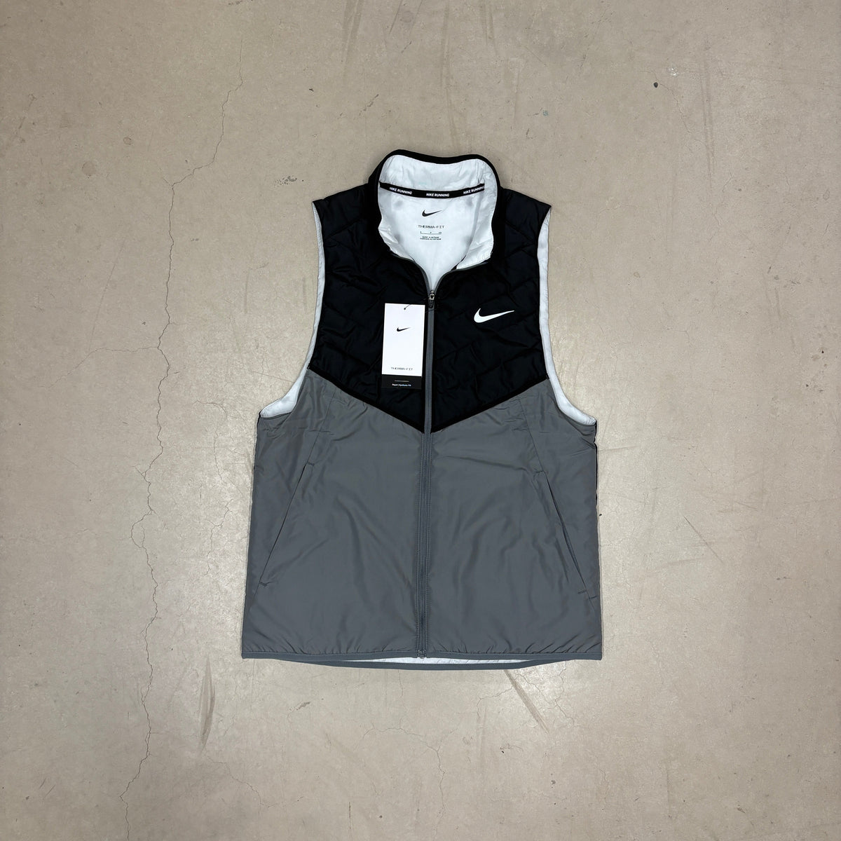 Nike Black/Smoke Grey Aerolayer Gilet