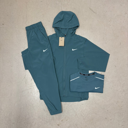 Nike Mineral Slate Form Bundle x Mineral Slate Challenger Pants