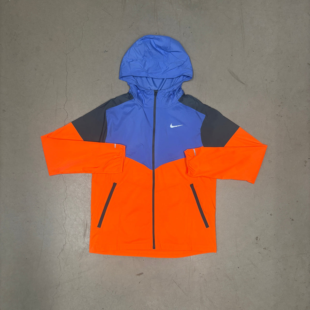 Nike Total Orange/Royal Pulse Impossibly Light Jacket