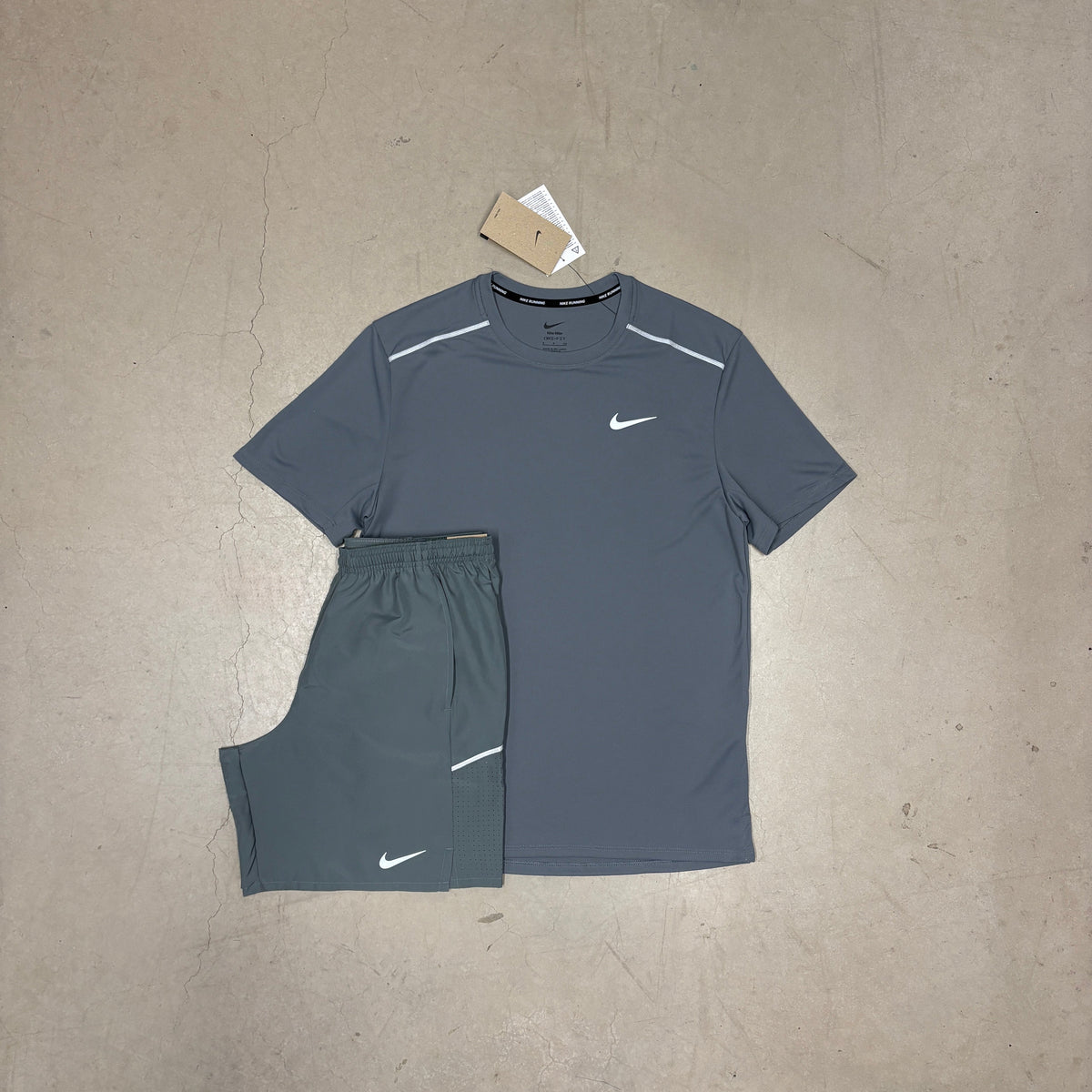 Nike Smoke Grey New Miler Dri-Fit Full Set