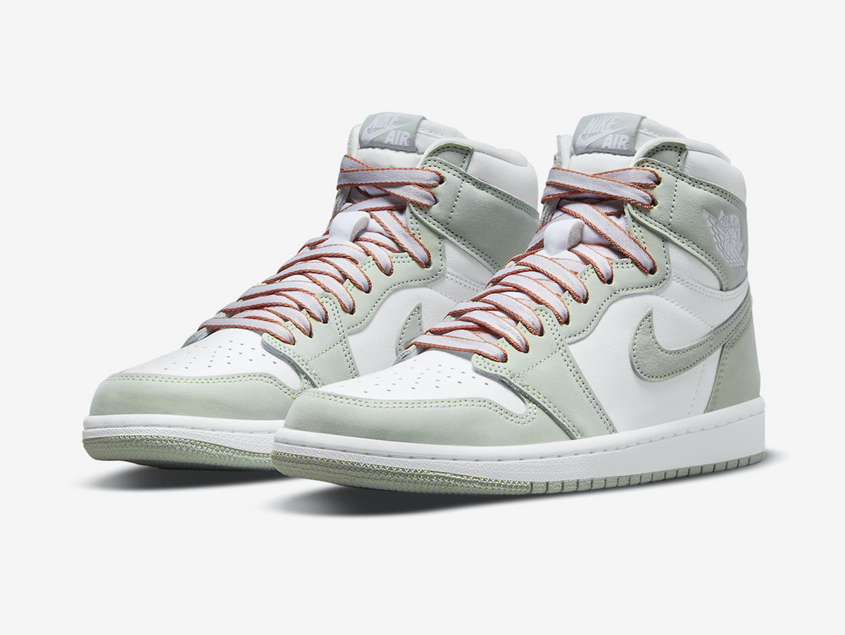 Air Jordan 1 High Seafoam (W)